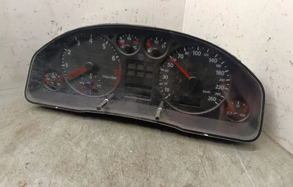 Audi A6 S6 C5 4B Speedometer (instrument cluster) 4b0919860a