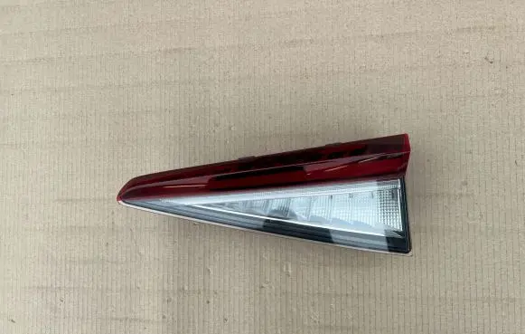 Skoda Enyaq iV Tailgate rear/tail lights 5LG945308C