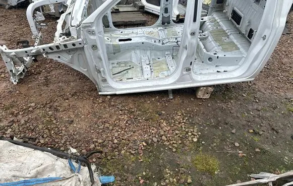Ford Ranger IV Front quarter panel 