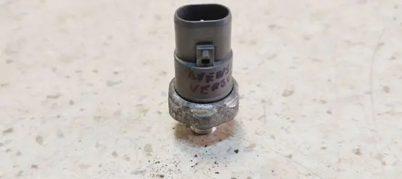 Air conditioning (A/C) pressure sensor