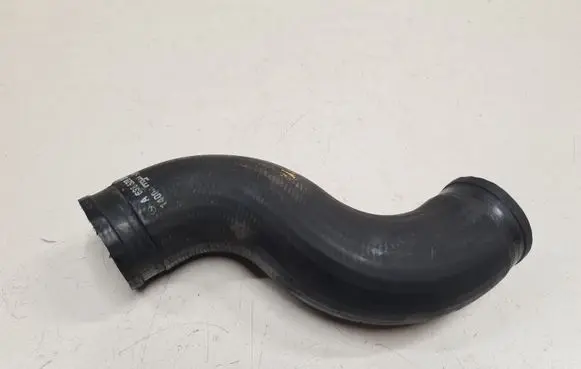 Mercedes-Benz Vito Viano W638 Intercooler hose/pipe A6385282882