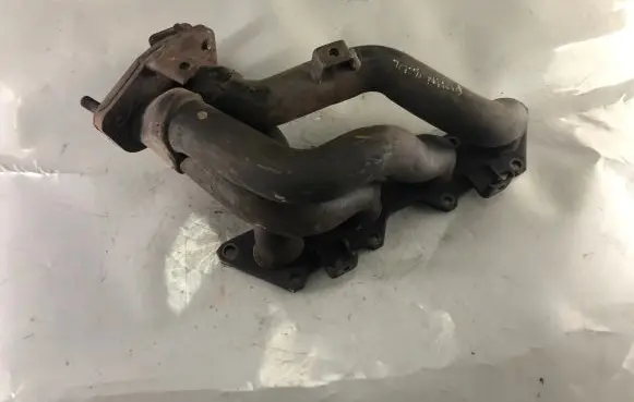 Mitsubishi Pajero Pinin Exhaust manifold