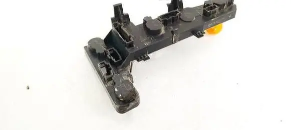 Volkswagen Golf IV Tail light bulb cover holder 1J9945258A 28.43.02
