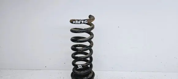 Mercedes-Benz E W212 Rear coil spring