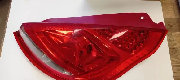 Ford Fiesta Rear/tail lights 8A6113404AE