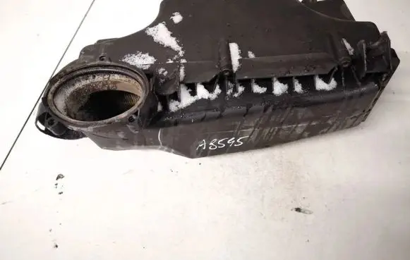 Citroen C3 Picasso Air filter box 9663365980
