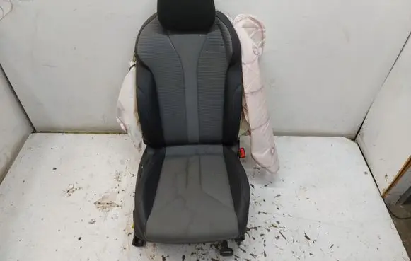 Skoda Enyaq iV Front passenger seat SKOENYFor60723971