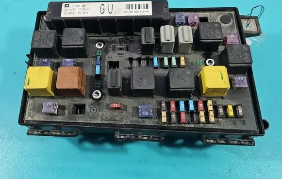 Opel Astra H Fuse box set 13206748 IMPRK1516560