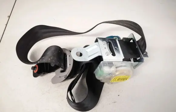Hyundai ix 55 Middle seatbelt (rear) 898203j000 89820-3j000