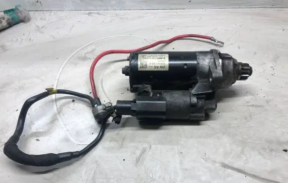 Volkswagen PASSAT B7 Starter motor 0am911023g 0AM911023G 0001153001