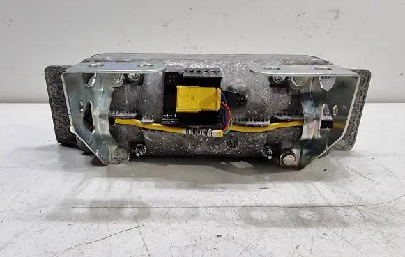 Audi A6 S6 C6 4F Passenger airbag 4F1880204D 20051740030 305383699ZZZ