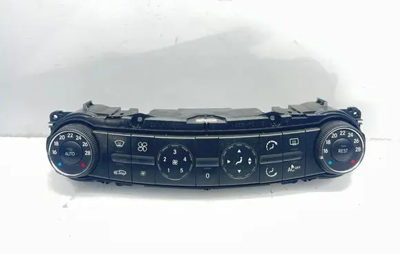 Mercedes-Benz E W211 Climate control unit 2118300385