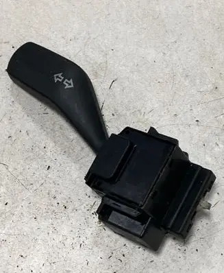 Ford Focus Indicator stalk 17D940D 7D940 PA6GF30