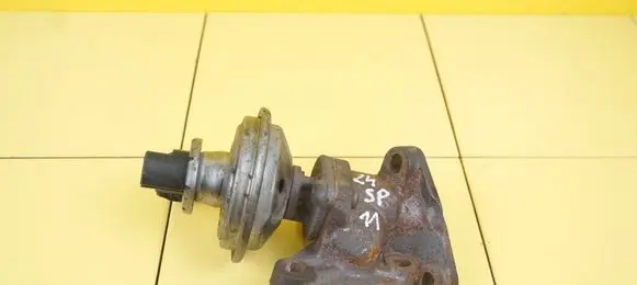 Mini Cooper Countryman R60 EGR thermostat 7801942 N47C20A