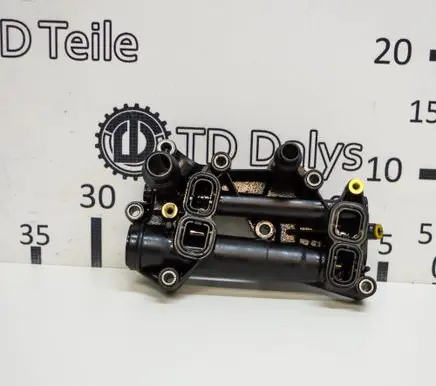 BMW 5 F10 F11 Oil breather separator 70379335