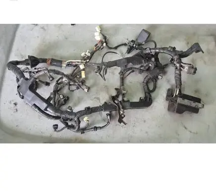 Toyota Avensis T250 Engine installation wiring loom 8212105890 82121CT05890 1314000041