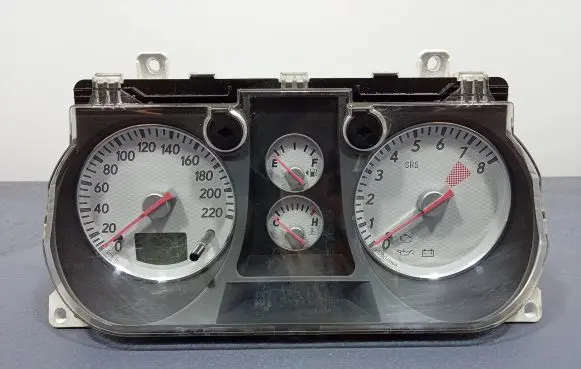 Mitsubishi Outlander Speedometer (instrument cluster) MN151132