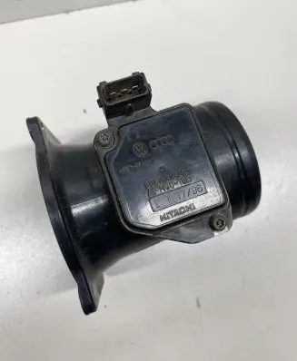 Audi A3 S3 8L Mass air flow meter 058133471