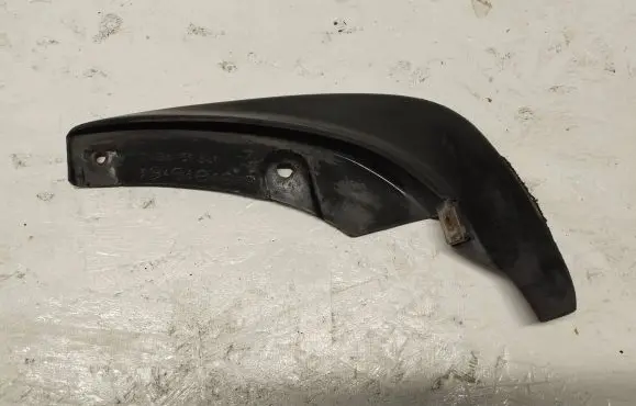 Mazda Xedos 9 Front mudguard TA0451841