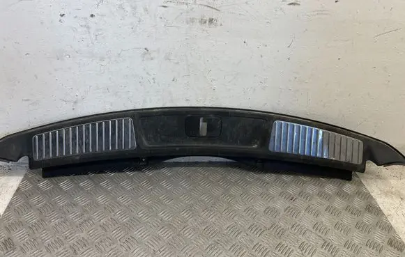 Opel Insignia A Trunk/boot sill cover protection 13222434 2202098