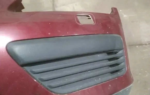 Ford Focus Front bumper lower grill