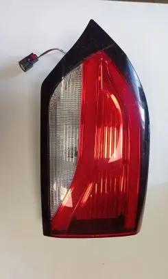 Chrysler Pacifica Tailgate rear/tail lights 6003TA0342 P68228940AE F00HTC409210