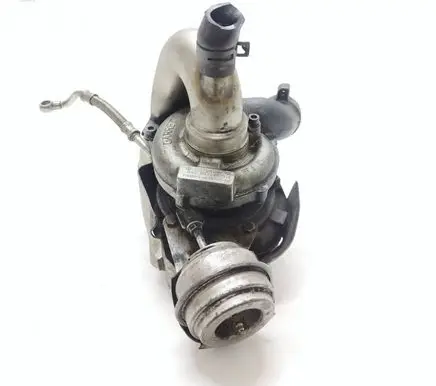 Audi A8 S8 D2 4D Turbo 057145701E 7152241 GT1749V