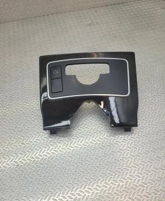 Mercedes-Benz CLS C218 X218 Other center console (tunnel) element A2186807207 A2186806007