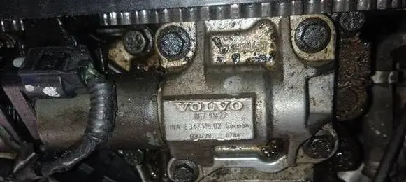 Volvo XC90 Camshaft vanos timing valve 86710422