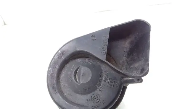 Audi A6 S6 C6 4F Horn signal 4F0951221
