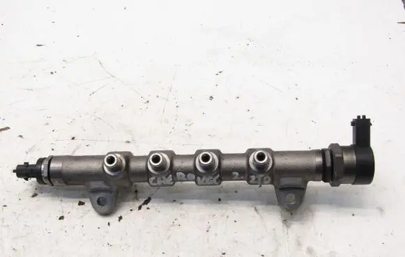 Jeep Cherokee Fuel main line pipe 55260843