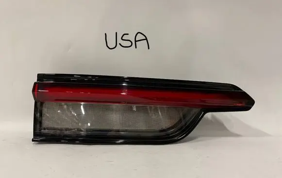 Jeep Grand Cherokee WL Tailgate rear/tail lights F00HTC413305 P68458943AD
