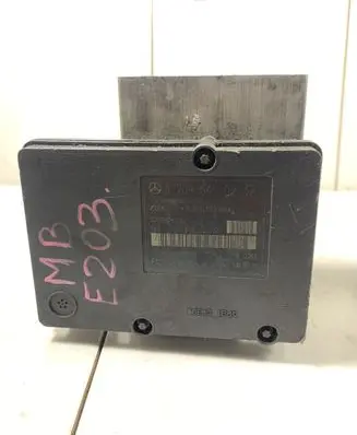 Mercedes-Benz E W211 ABS Pump A0034319412002