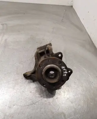 Citroen C-Elysée Front wheel hub spindle knuckle