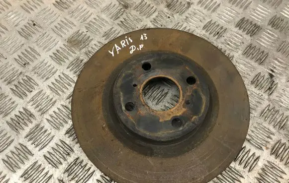 Toyota Yaris Front brake disc