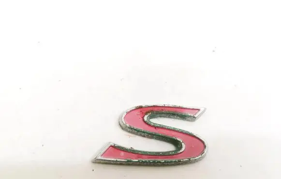 Toyota Yaris Manufacturer badge logo/emblem 