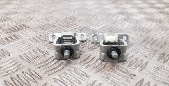 Volkswagen Tiguan Tailgate/trunk/boot hinge 5N0827301