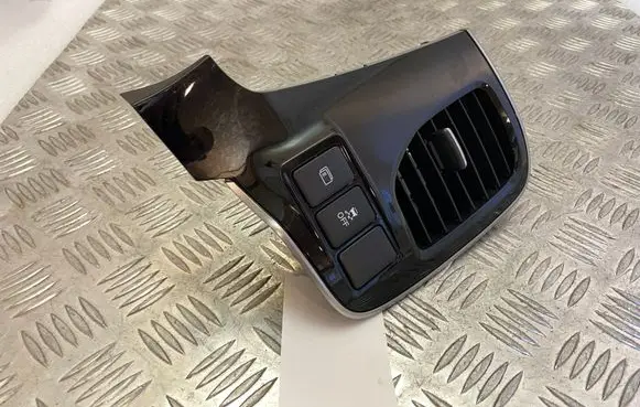 Mitsubishi Outlander Dashboard side air vent grill/cover trim 8030A202 8030A204