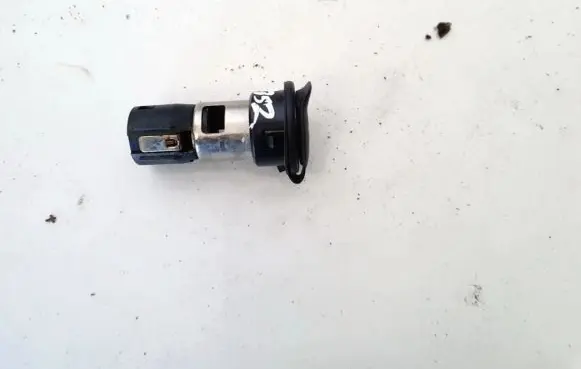 Opel Zafira A Cigarette lighter 