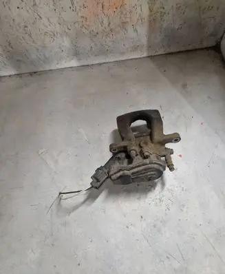 Mazda 6 Rear brake caliper 32355597