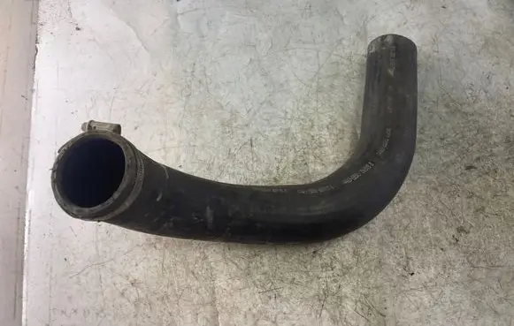 Nissan Navara D40 Intercooler hose/pipe