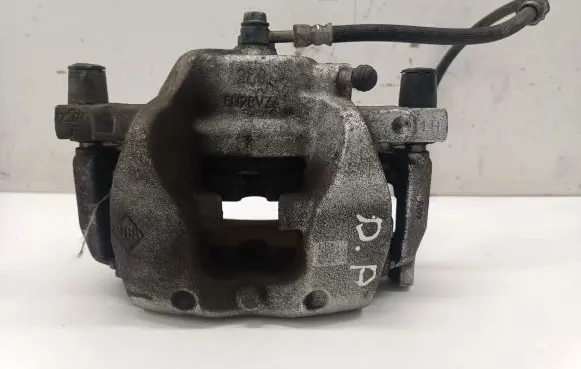 Nissan Qashqai J12 Front brake caliper