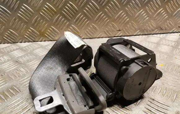 Jeep Grand Cherokee (WK) Rear seatbelt 1CL92TRMAB