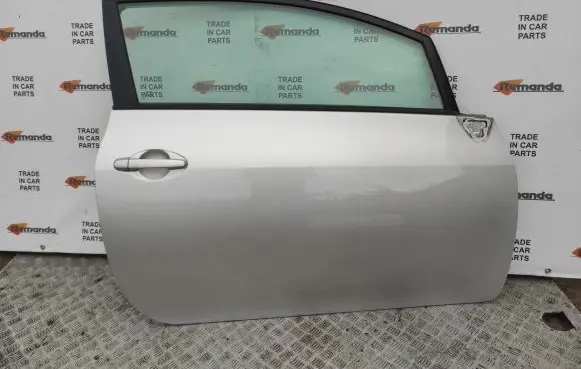 Toyota Auris 150 Door (2 Door Coupe) 