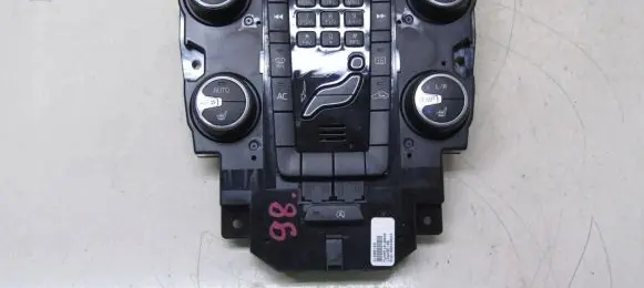 Volvo V40 Climate control unit 31288103
