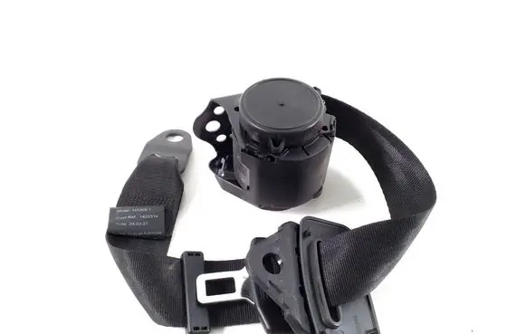 Ligier JS 60 Front seatbelt 1422314