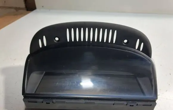 BMW 5 E60 E61 Screen/display/small screen 65826985868 65826986288