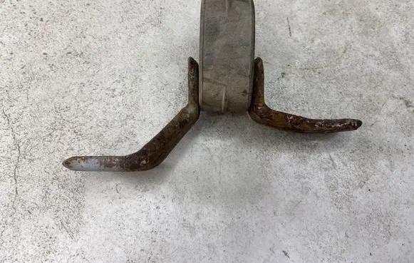 Muffler mount bracket/holder