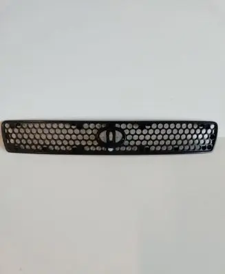Toyota RAV 4 (XA10) Front grill 5310142010 53101-42010