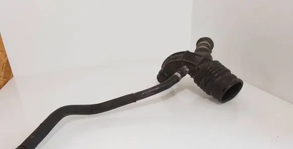 Audi A6 S6 C5 4B Intercooler hose/pipe 60658631